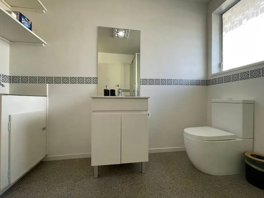 Holiday home Cosy And Stylish Single Level 2 Bed Home Near Cbd Christchurch New Zealand