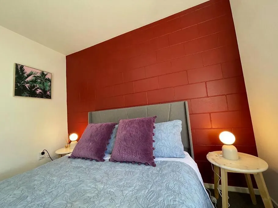 Holiday home Cosy And Stylish Single Level 2 Bed Home Near Cbd Christchurch New Zealand