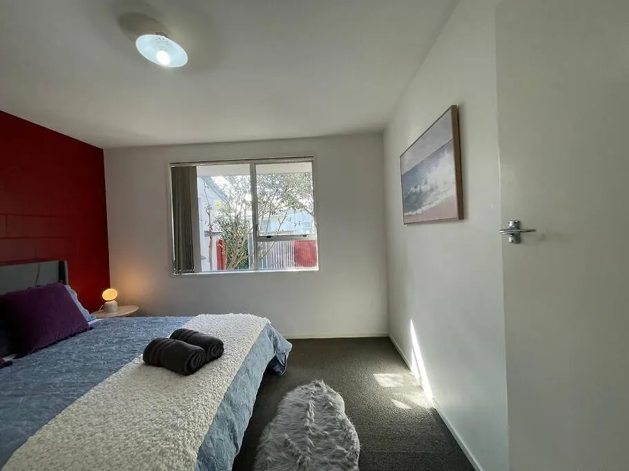Cosy And Stylish Single Level 2 Bed Home Near Cbd Christchurch 0*,